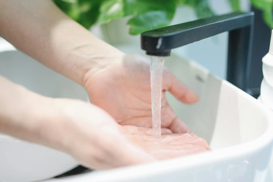 Toilette Waschbecken